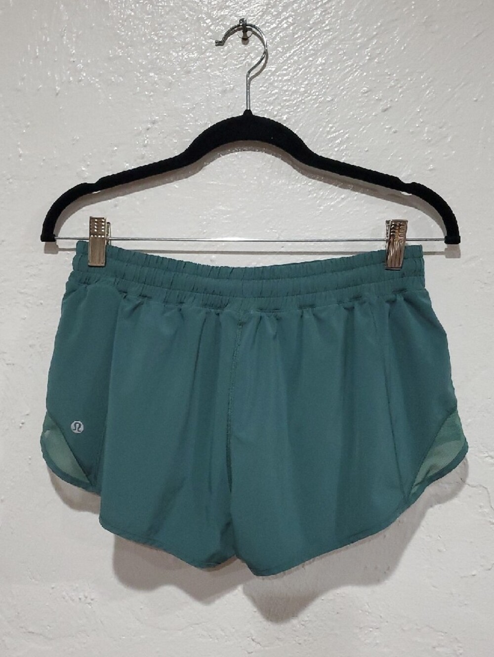Lululemon Hotty Hot Teal Green Running Shorts Size 10 - Picture 4 of 10